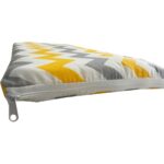 Nelson Yıkanabilir Kedi ve Köpek Taşıma Çantası Minderi Fermuarlı 40X25X3 Cm-Sarı Gri Zikzak - Görsel 4