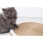 Beyaz Yuvarlak Vantuzlu Kedi Tırmalama Tahtası, Eğlenceli ve Güvenli Kullanım Sağlar. - Görsel 2