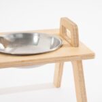 Ahşap Standlı Çelik Mama ve Su Kabı, Şık ve Kullanışlı Evcil Hayvan Ürünü - Görsel 4
