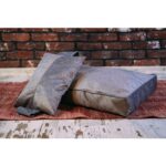 Yastıklı Gri Kedi ve Köpek Yatak, Rahat ve Şık Evcil Hayvan Konforu - Görsel 2