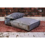 Yastıklı Gri Kedi ve Köpek Yatak, Rahat ve Şık Evcil Hayvan Konforu - Görsel 3